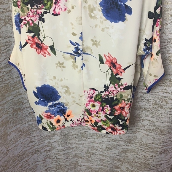 Bobeau Multicolour Floral Short Sleeves Strappy Back Relaxed Blouse Size M - Picture 8 of 14